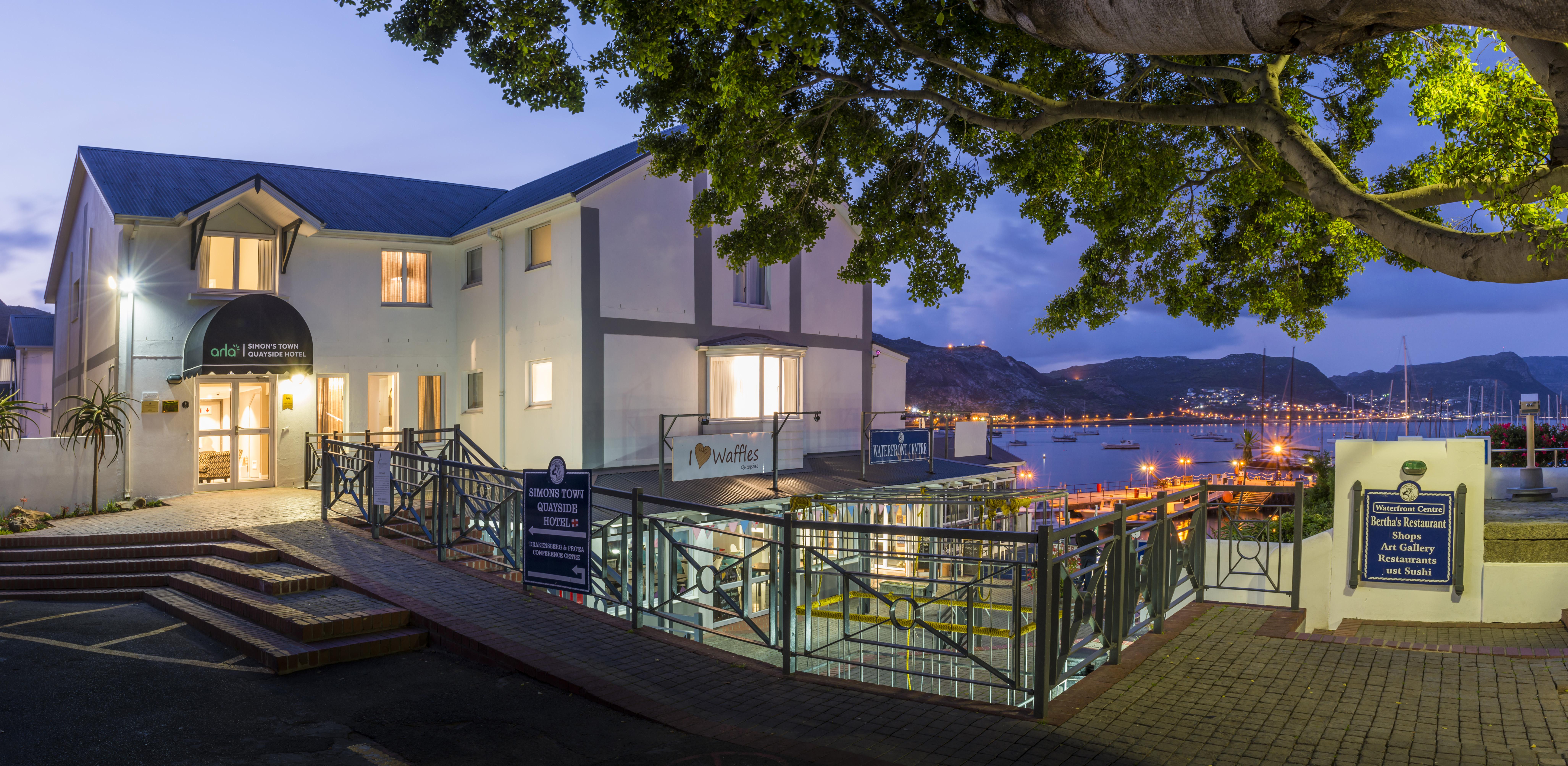 Simon'S Town Quayside Hotel Exterior foto